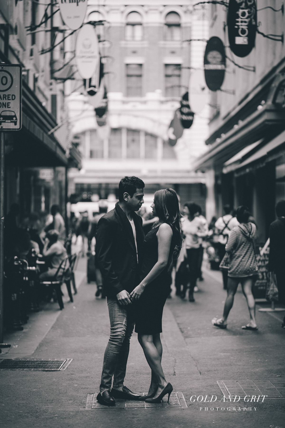 Arti-Gautam-Southbank-Melbourne-Couples-Photography-24