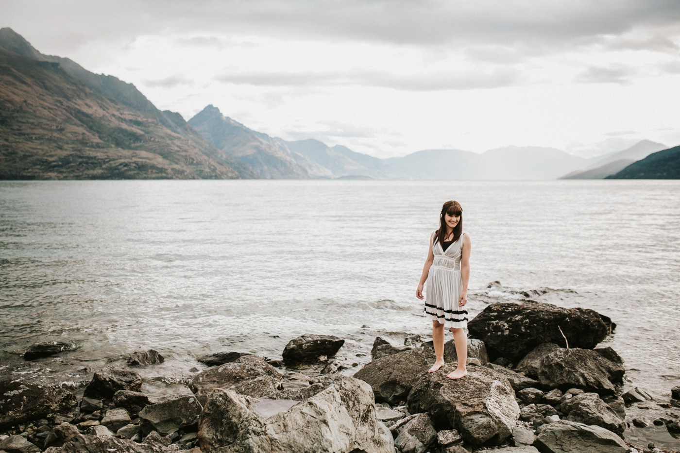 Relaxed-Natural-Sweet-New-Zealand-Queenstown-Engagement-Session_Melbourne-Wedding-Photography_7