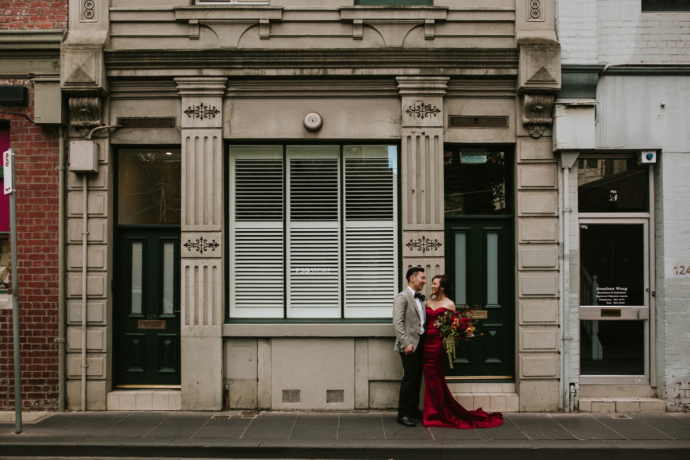 annie-kenneth_melbourne-cbd-candid-relaxed-wedding-photography_tea-ceremony_39