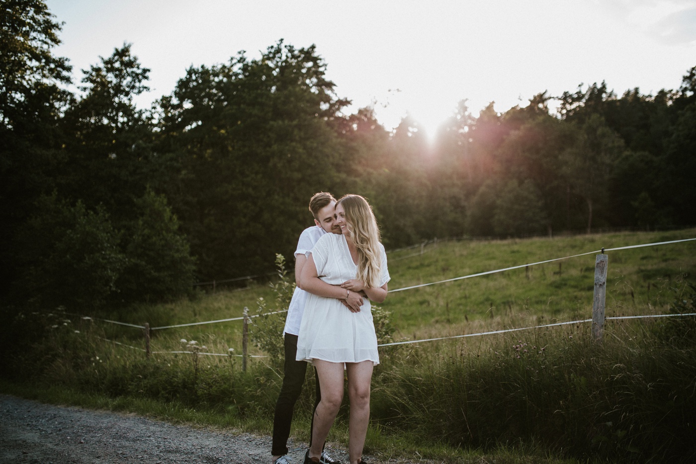 natalie-wictor_swedish-relaxed-candid-quirky-fun-engagement-session_6