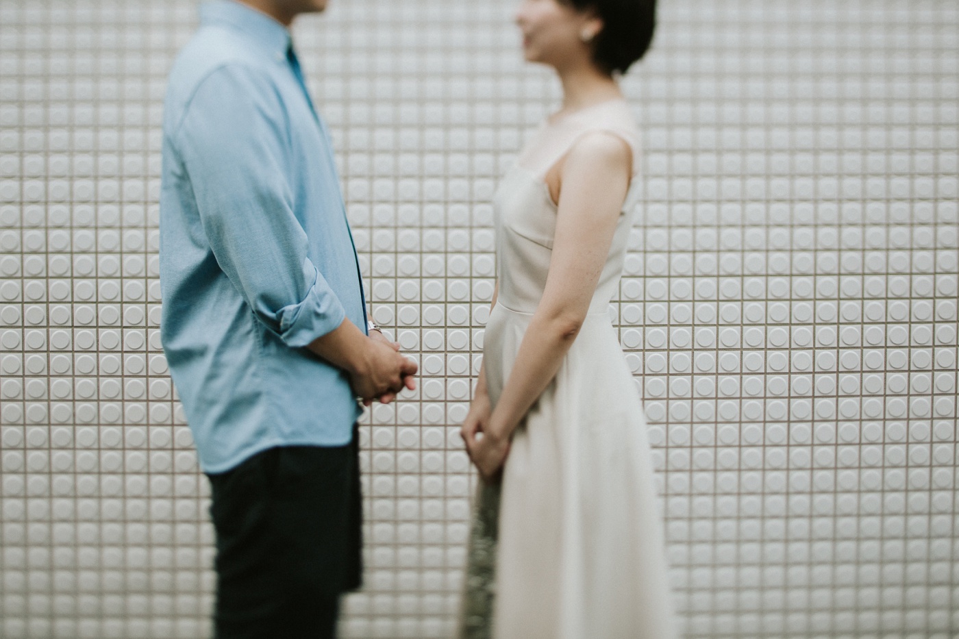 tomoko-shogo_tokyo-relaxed-urban-engagement-session_melbourne-candid-wedding-photography_5