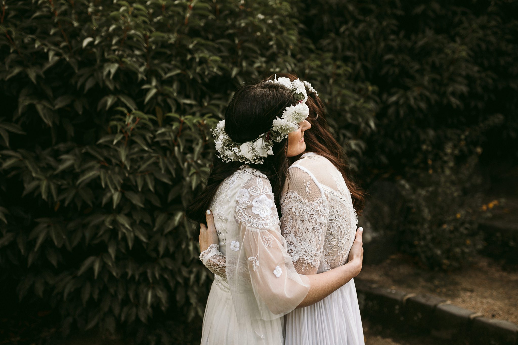 Melbourne Alternative Elopement Photography / Fun candid tiny wedding in Melbourne / Fitzroy Gardens Relaxed Elopement Photography / Melbourne Wedding Photography / Gold and Grit Photography